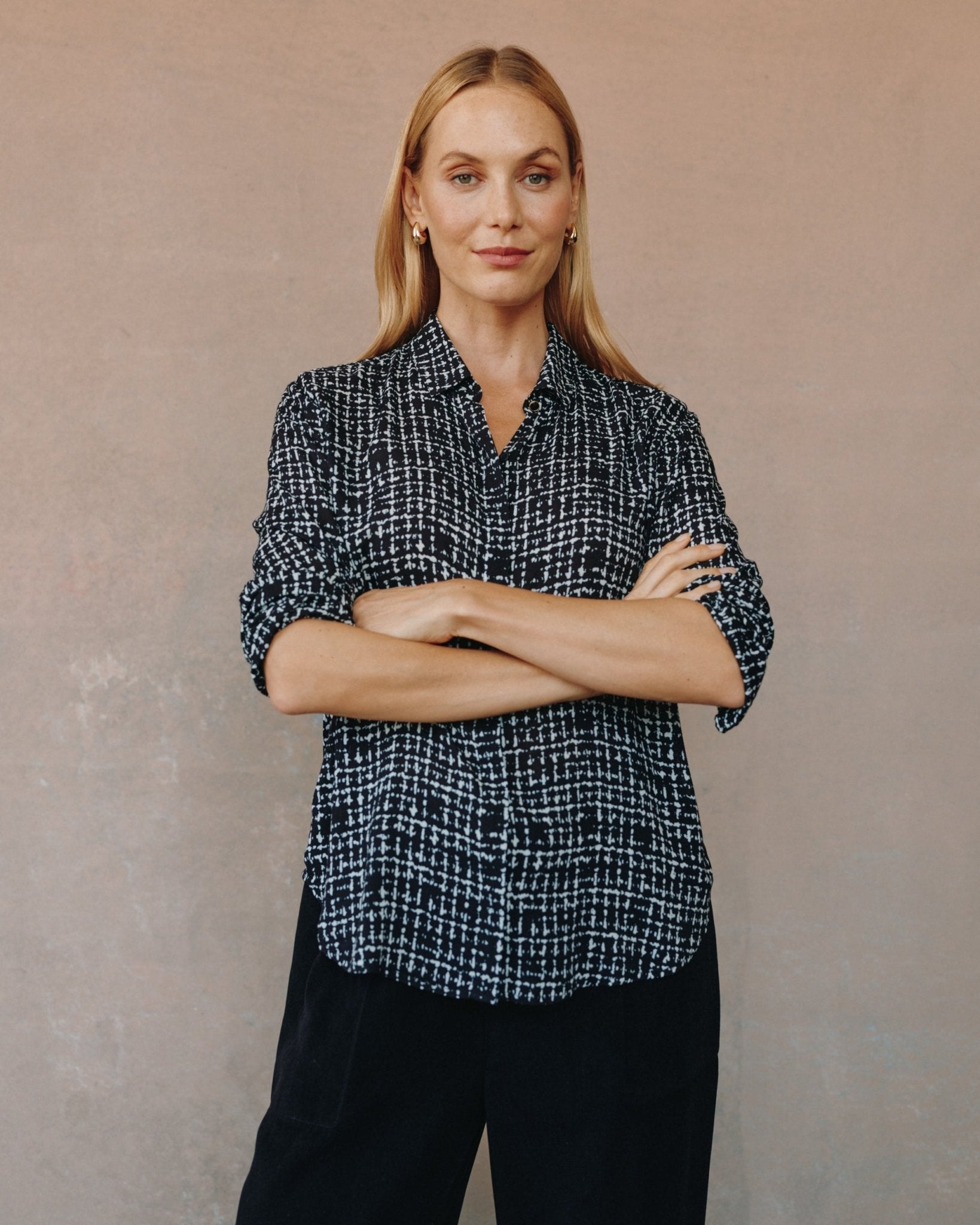 Clean Front Hipster Shirt - Grid Print