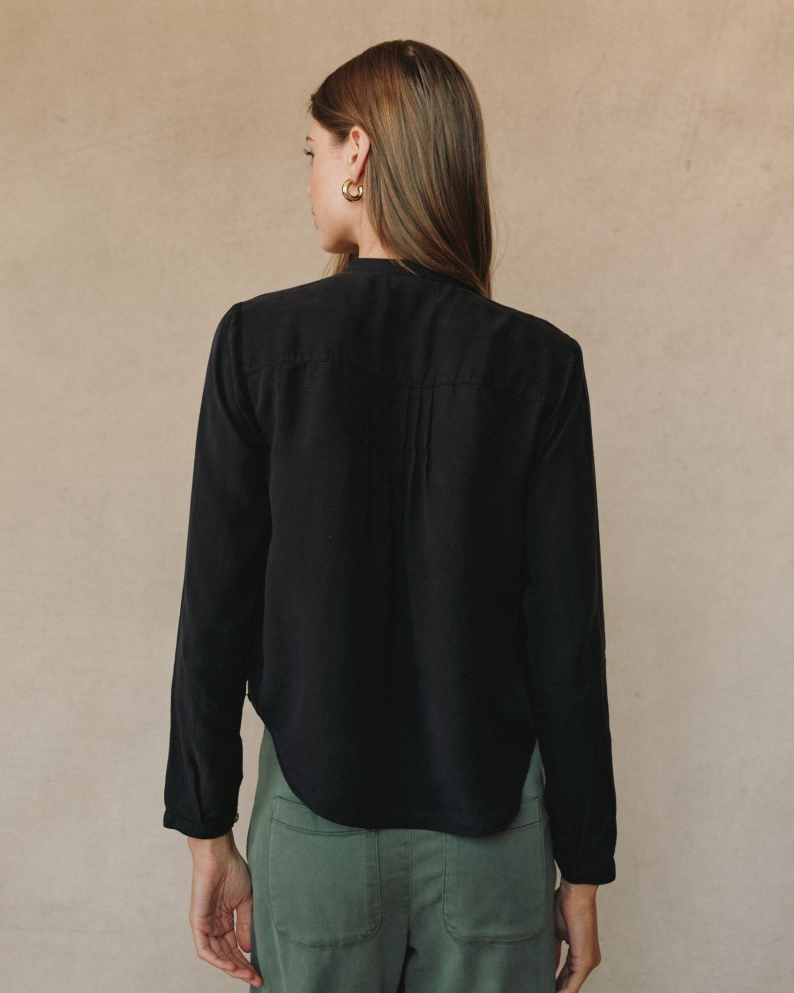 Long Sleeve Pintuck Pullover - Black