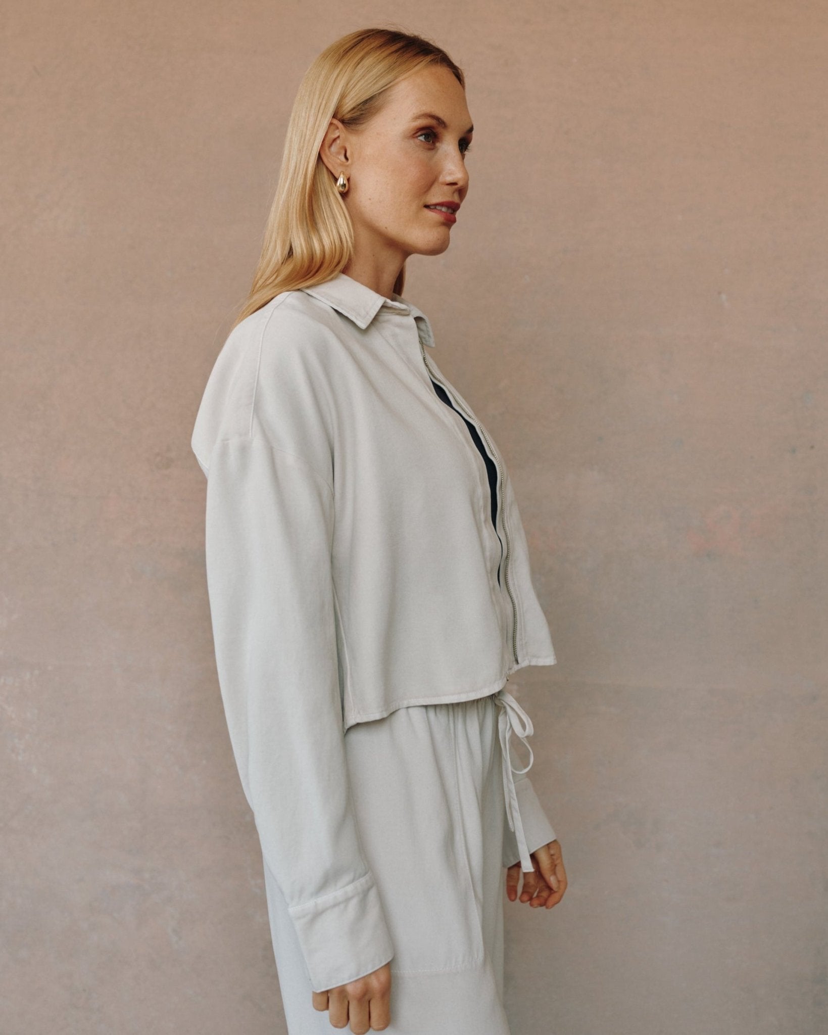 Oversized Cropped Shacket - Ivory Smoke