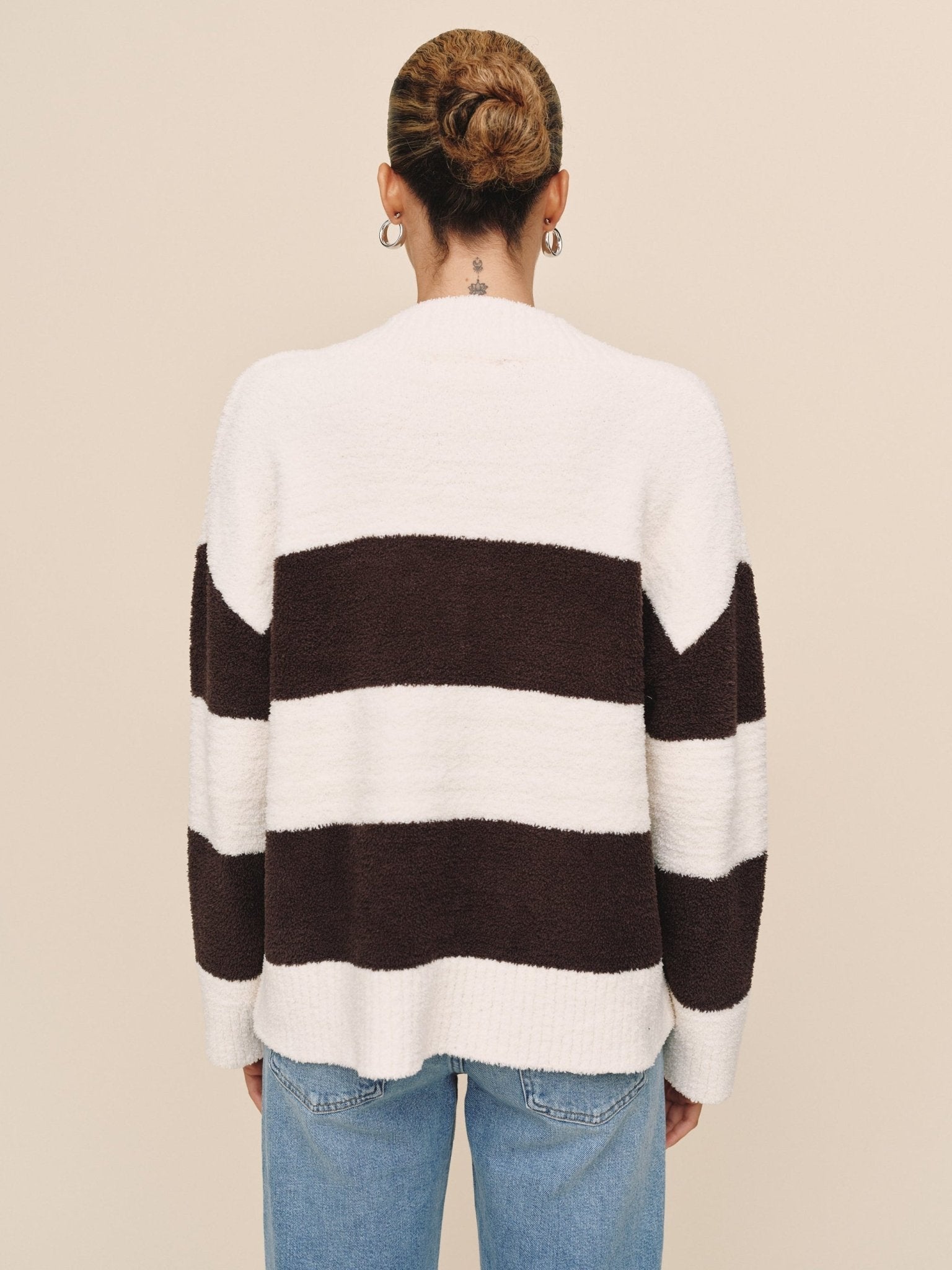 Oversized V Neck Sweater - Frost and Fawn