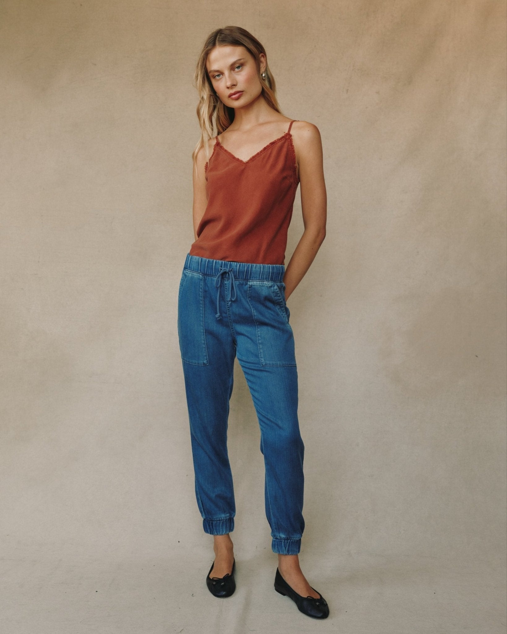 Pocket Jogger - Indigo Spray Wash