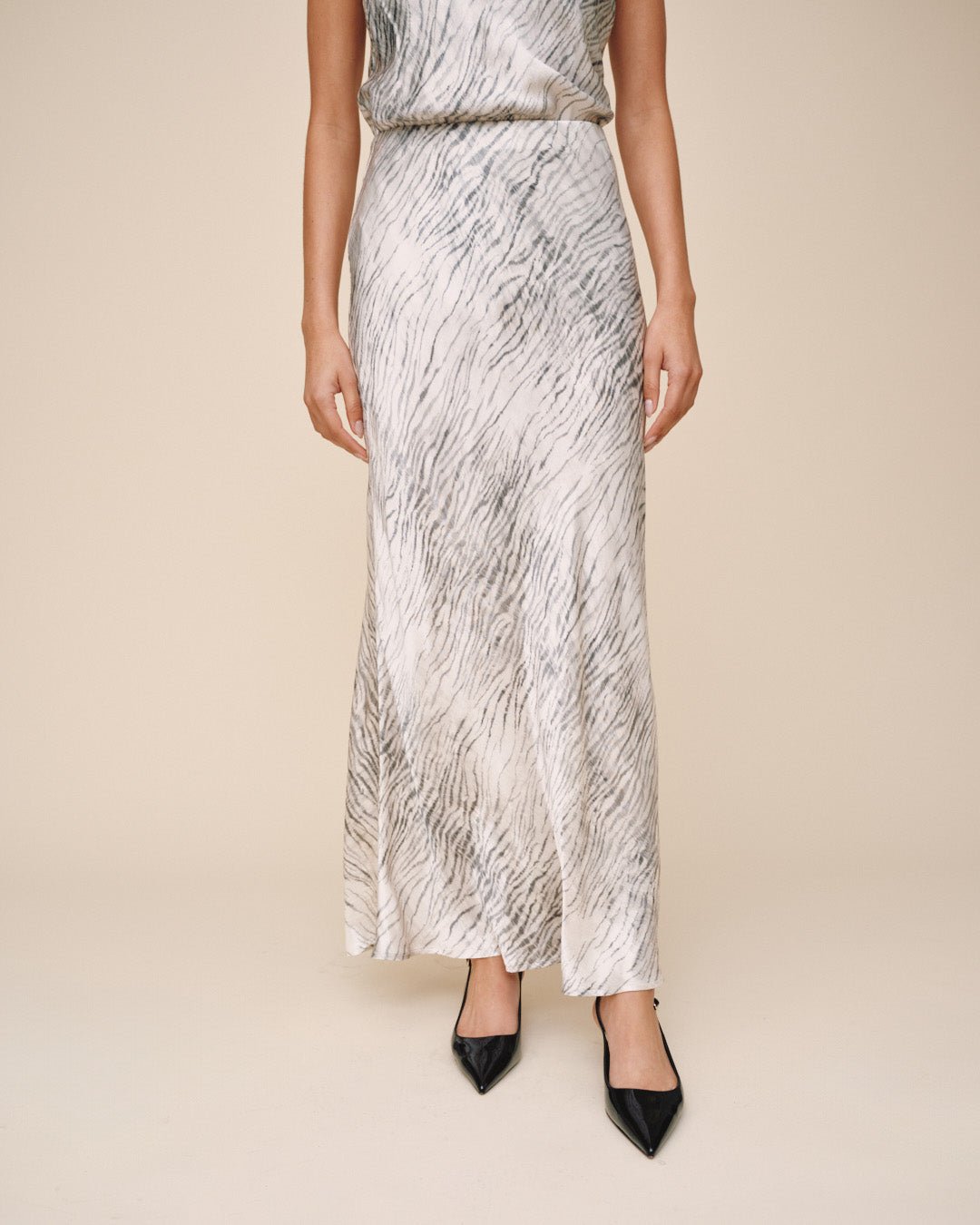 Sleek Bias Maxi Skirt - Snow Tiger