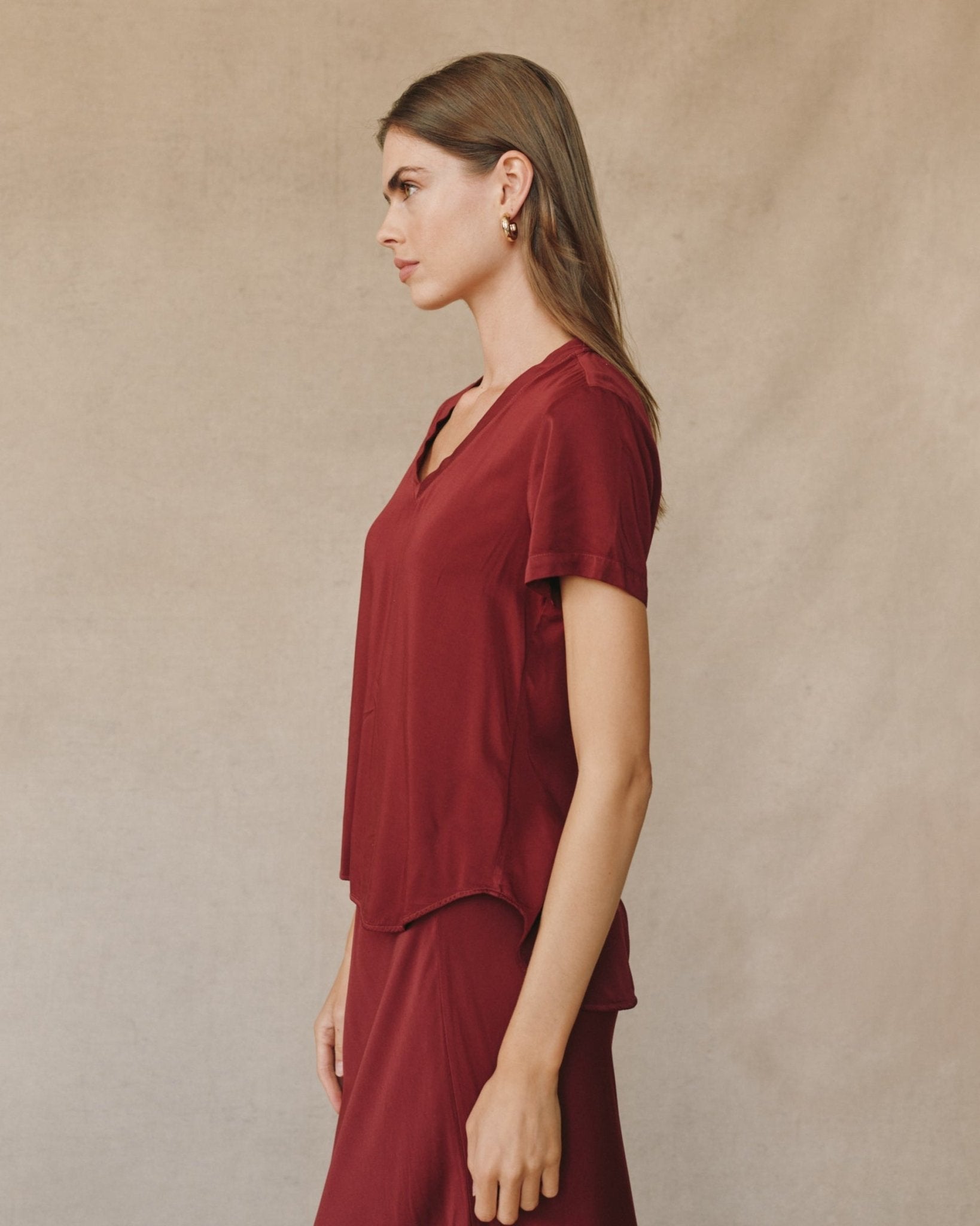 V Neck Tee - Deep Plum