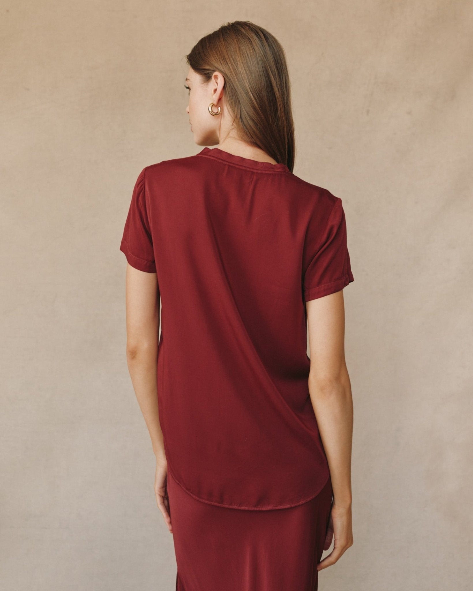 V Neck Tee - Deep Plum