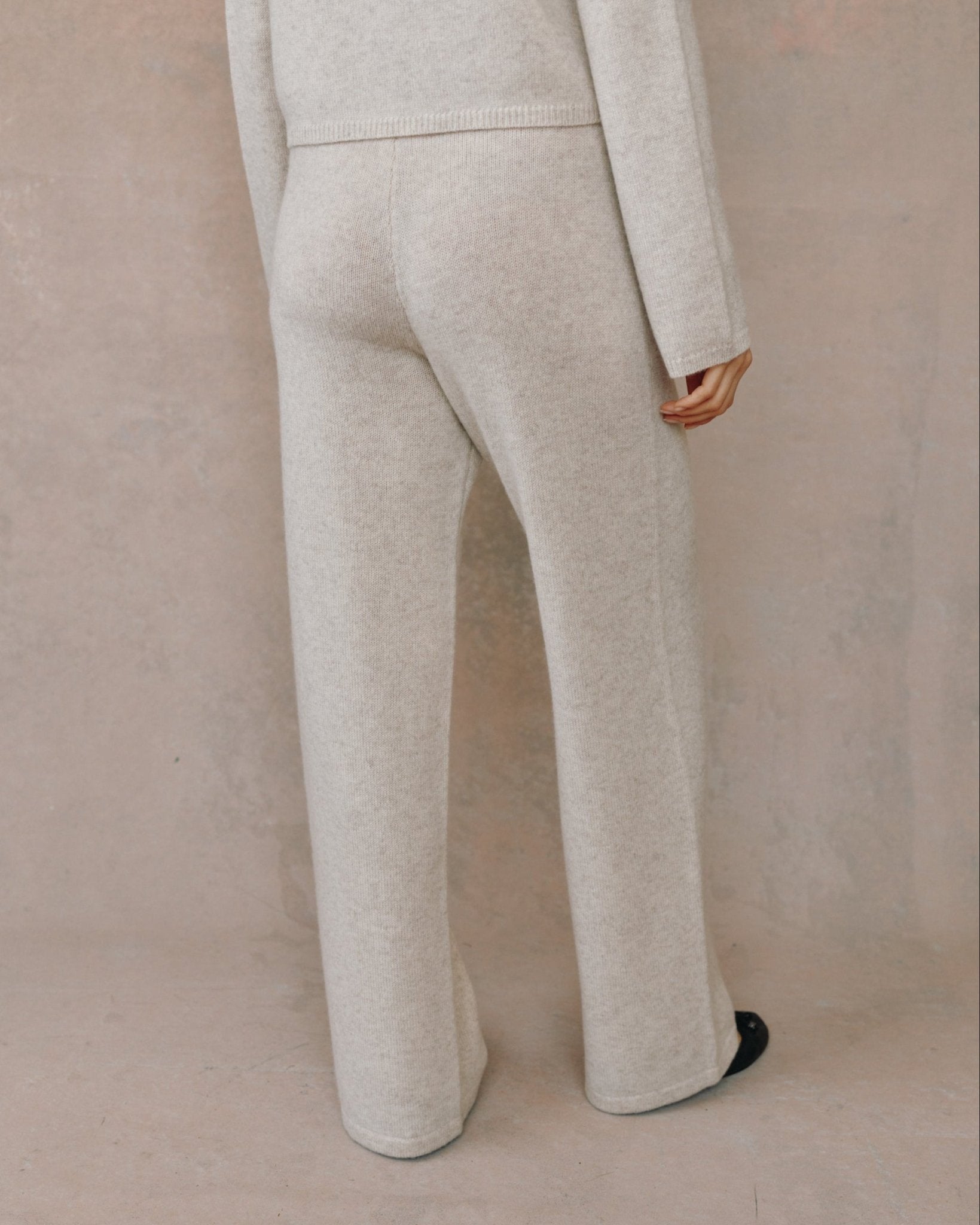 Wide Leg Sweatpant - Ivory Oat
